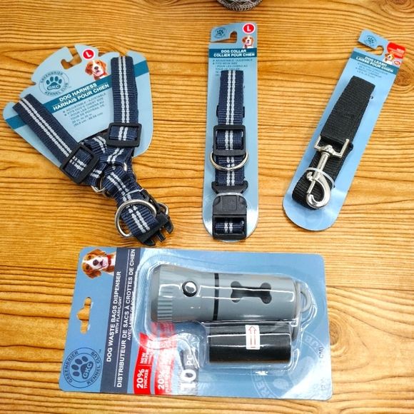 Dog Harness Collar and Leash Set With Bonus Flash Light And Waste Bag Dispenser - Picture 2 of 9